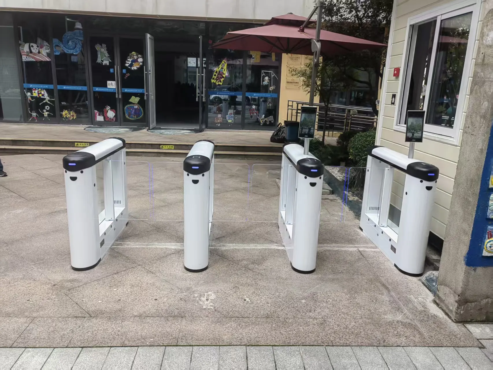 Transformación del Control de Acceso en Infantil