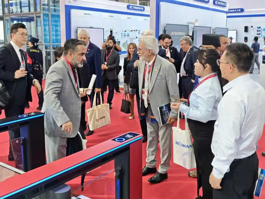 IRONMAN Inteligente concluye