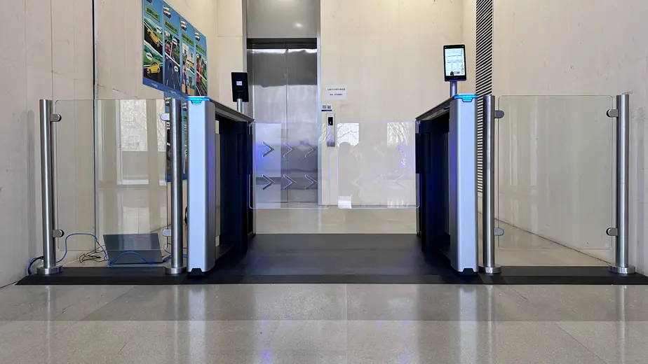 Control biométrico de acceso para edificios de oficinas